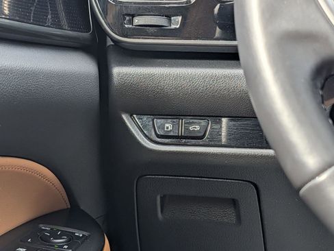 Used 2022 Lexus NX 350h AWD w/ Towing Package (2000 Lbs) image 16