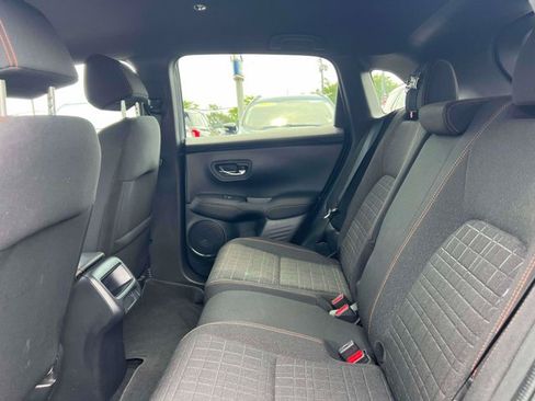 Used 2024 Honda HR-V Sport image 16