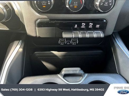 Used 2025 RAM 1500 Big Horn image 23
