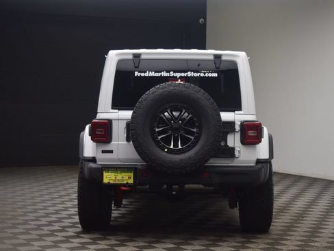 New 2026 Jeep Wrangler Unlimited Rubicon AWD/4WD image 11