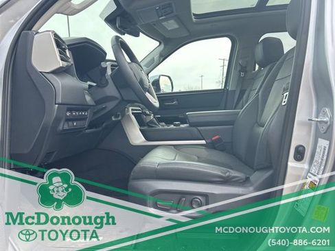 Used 2022 Toyota Tundra Limited image 12