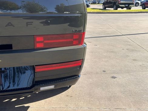 Certified 2025 Hyundai Santa Fe Calligraphy image 12