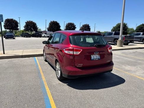 Used 2017 Ford C-MAX SE w/ Equipment Group 201A FWD image 7