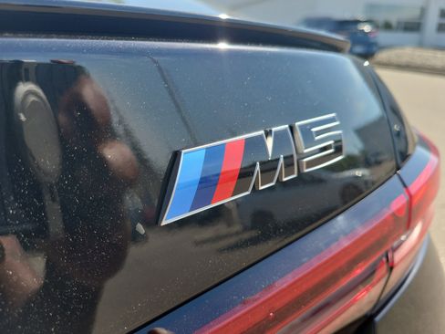 Certified 2026 BMW M5 w/ Executive Package AWD/4WD image 30