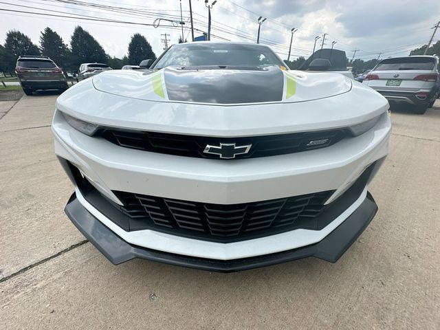 Used 2023 Chevrolet Camaro SS RWD image 34