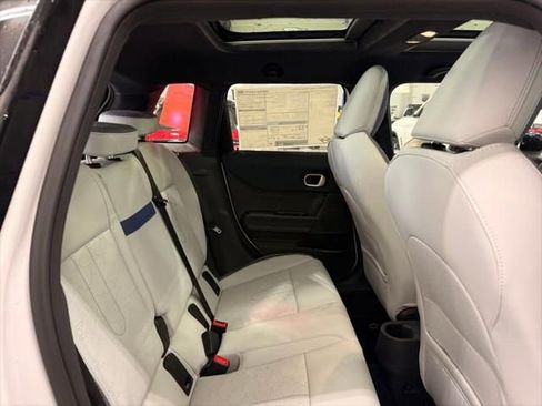 New 2026 MINI Cooper 4-Door Hardtop image 25