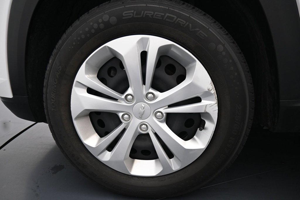 Used 2024 Chevrolet Trax LS FWD image 14