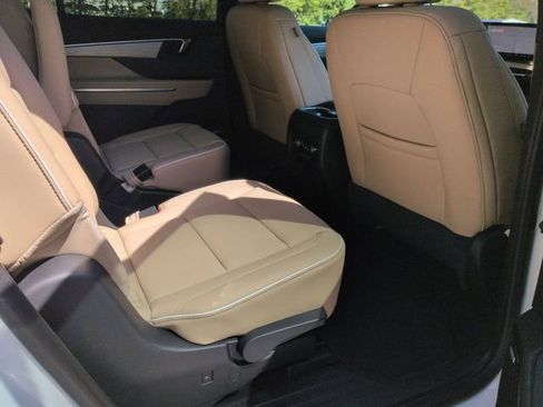 New 2026 Buick Enclave Preferred w/ Power Package FWD image 23
