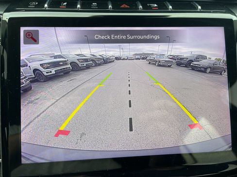 Used 2023 Jeep Grand Cherokee Limited AWD/4WD image 24