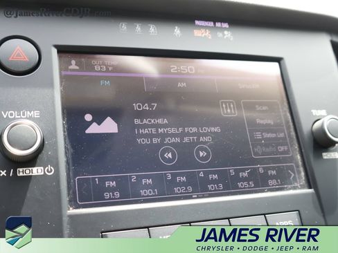 Used 2021 Subaru Outback AWD/4WD image 31