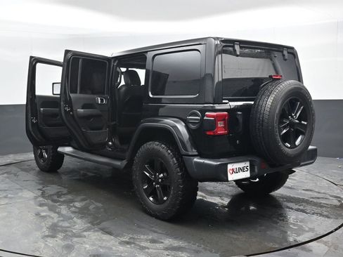 Used 2019 Jeep Wrangler Unlimited Sahara image 47