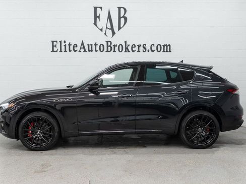 Used 2023 Maserati Levante Modena AWD/4WD image 2
