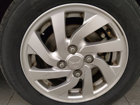 Used 2024 Mitsubishi Mirage LE FWD image 31