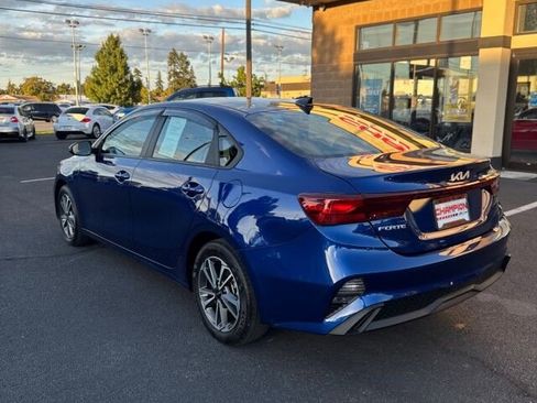 Used 2023 Kia Forte LXS w/ LXS Technology Package image 8