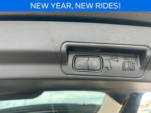 New 2026 Ford Explorer Active image 43