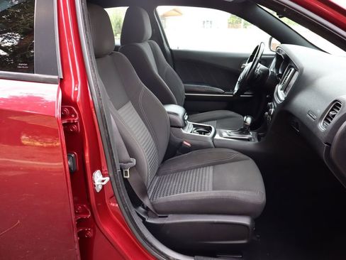 Used 2019 Dodge Charger SXT w/ Cold Weather Package image 22