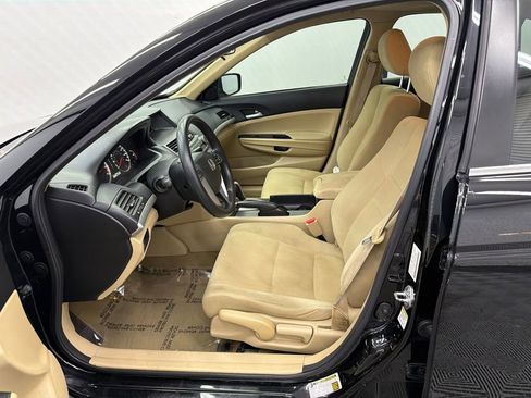 Used 2012 Honda Accord LX image 9