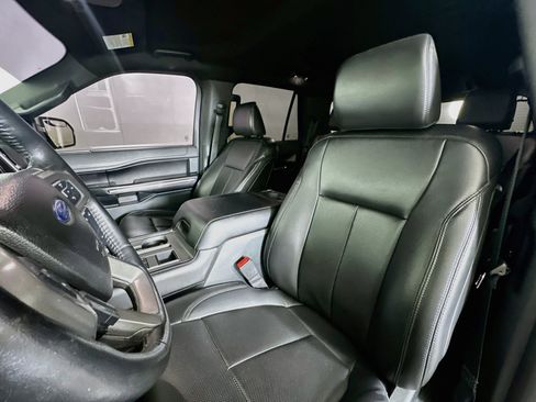 Used 2021 Ford Expedition XLT RWD image 13