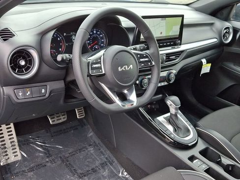 Certified 2023 Kia Forte GT-Line w/ GT-Line Technology Package FWD image 27