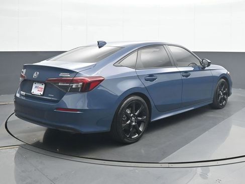 Used 2025 Honda Civic Sport image 6