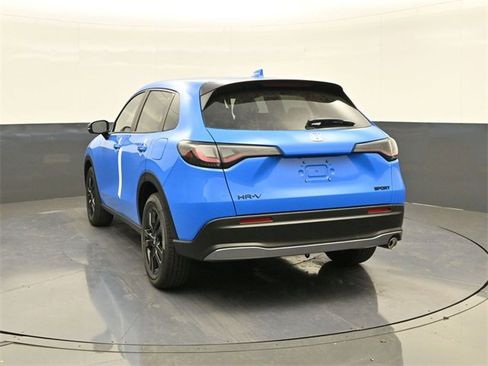 New 2026 Honda HR-V Sport image 8