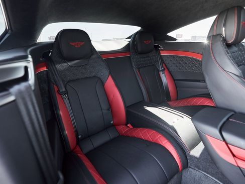 Used 2023 Bentley Continental GT S image 38