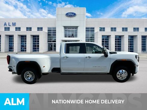 Used 2025 GMC Sierra 3500 Denali Ultimate image 5