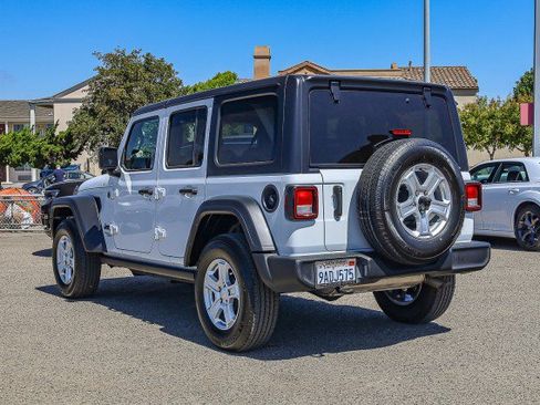 Used 2021 Jeep Wrangler Unlimited Sport image 6