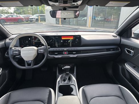 New 2025 Kia K4 GT-Line w/ GT-Line Premium Package image 25