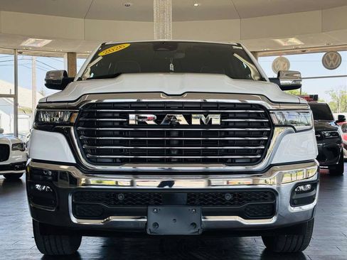 Used 2026 RAM 1500 Laramie AWD/4WD image 20