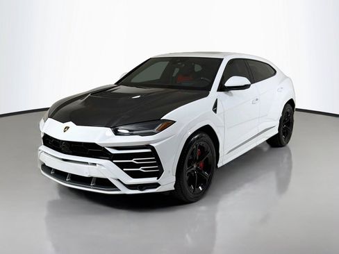 Used 2020 Lamborghini Urus AWD/4WD image 10