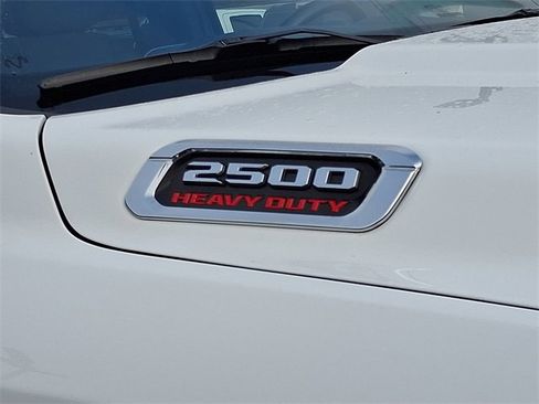 Used 2024 RAM 2500 Big Horn image 30