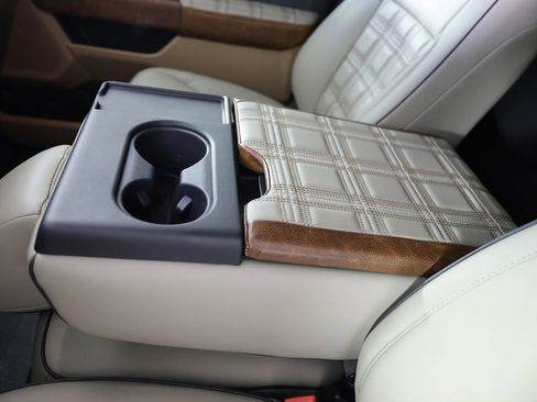 Used 2026 Ford F250 XLT w/ 360-Degree Camera Package image 37