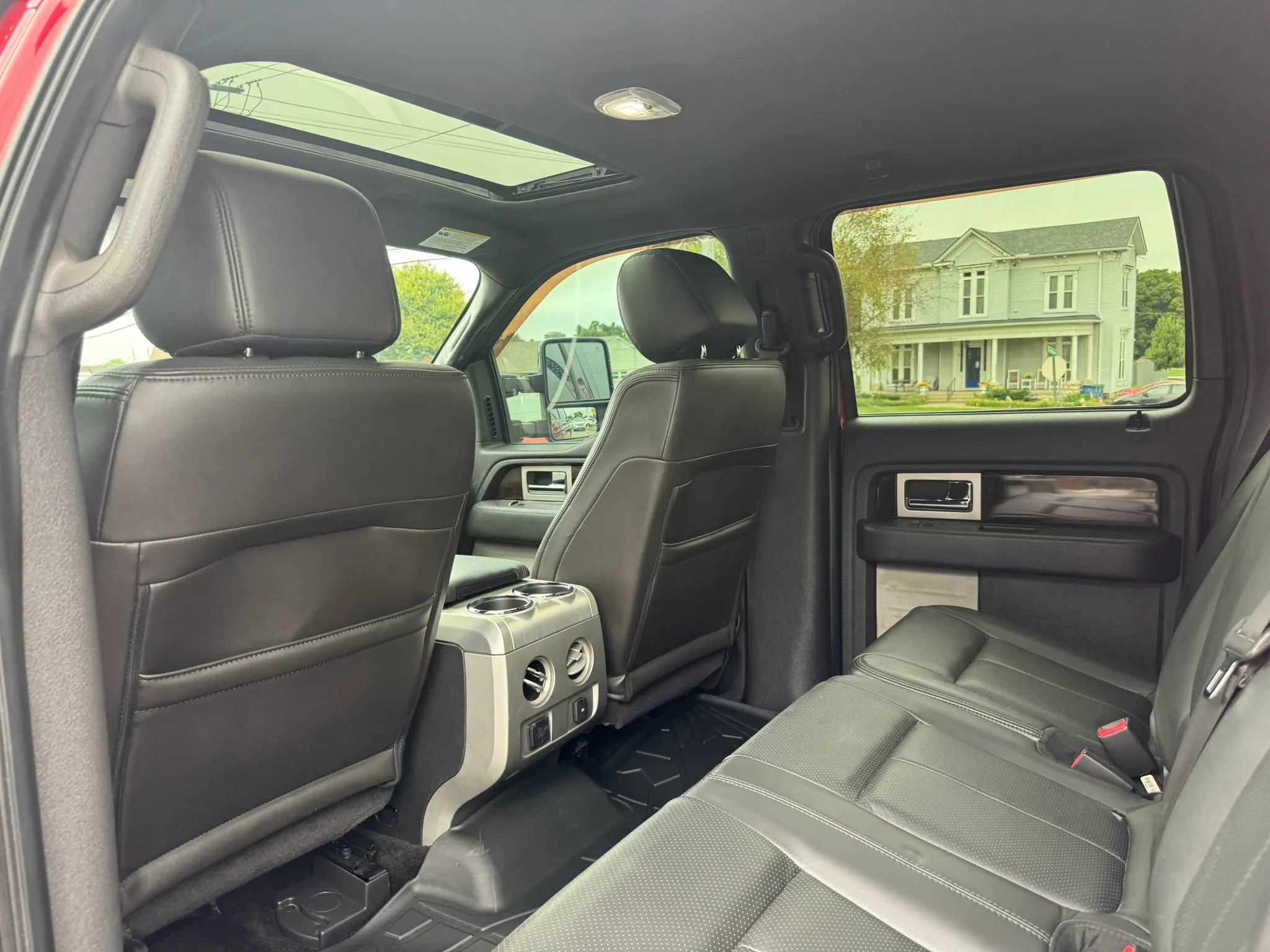 Used 2014 Ford F150 Platinum AWD/4WD image 32