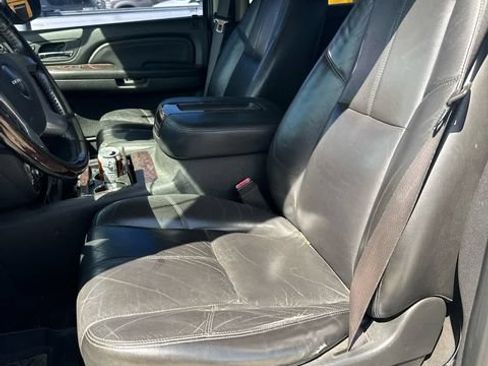 Used 2008 GMC Sierra 1500 Denali AWD/4WD image 17
