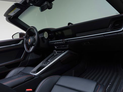 Used 2022 Porsche 911 Turbo S AWD/4WD image 50