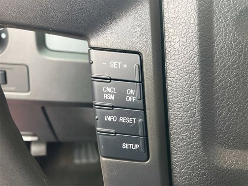 Used 2014 Ford F150 XLT w/ Trailer Tow Package image 28