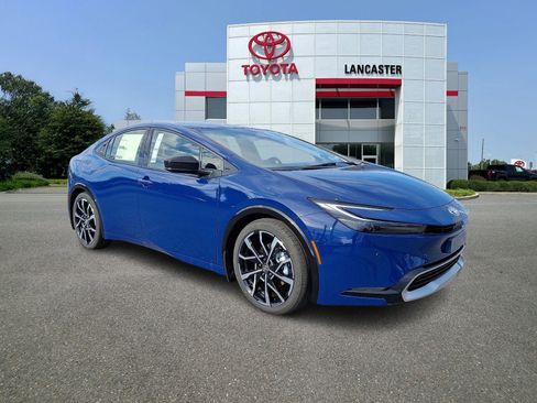New 2026 Toyota Prius Plug-In Hybrid FWD image 1