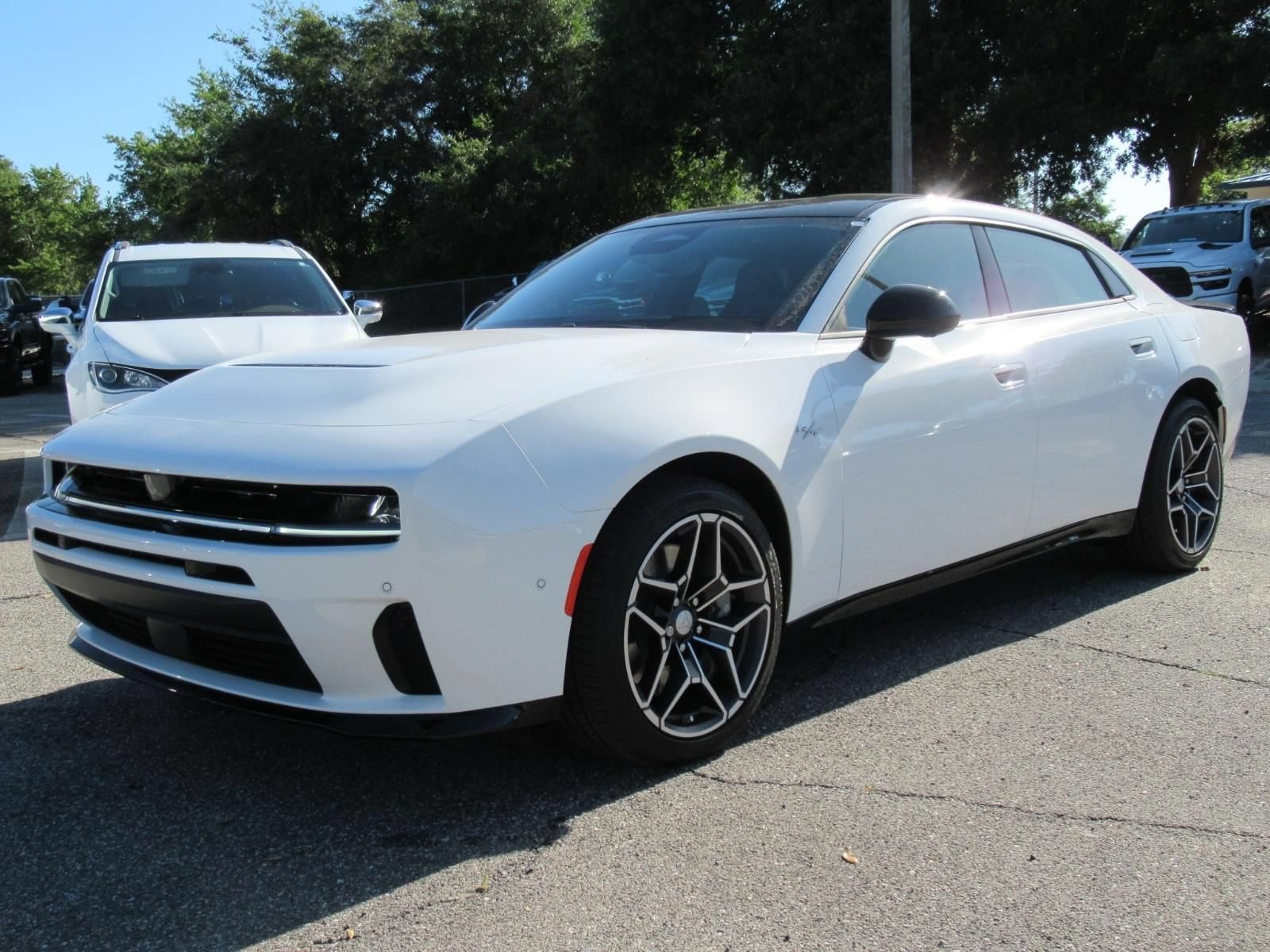 New 2026 Dodge Charger R/T AWD/4WD image 3