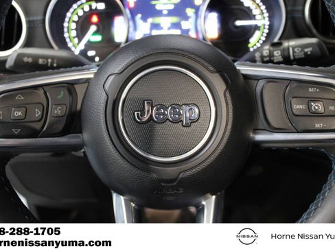 Used 2023 Jeep Wrangler Unlimited Rubicon 4xe AWD/4WD image 9