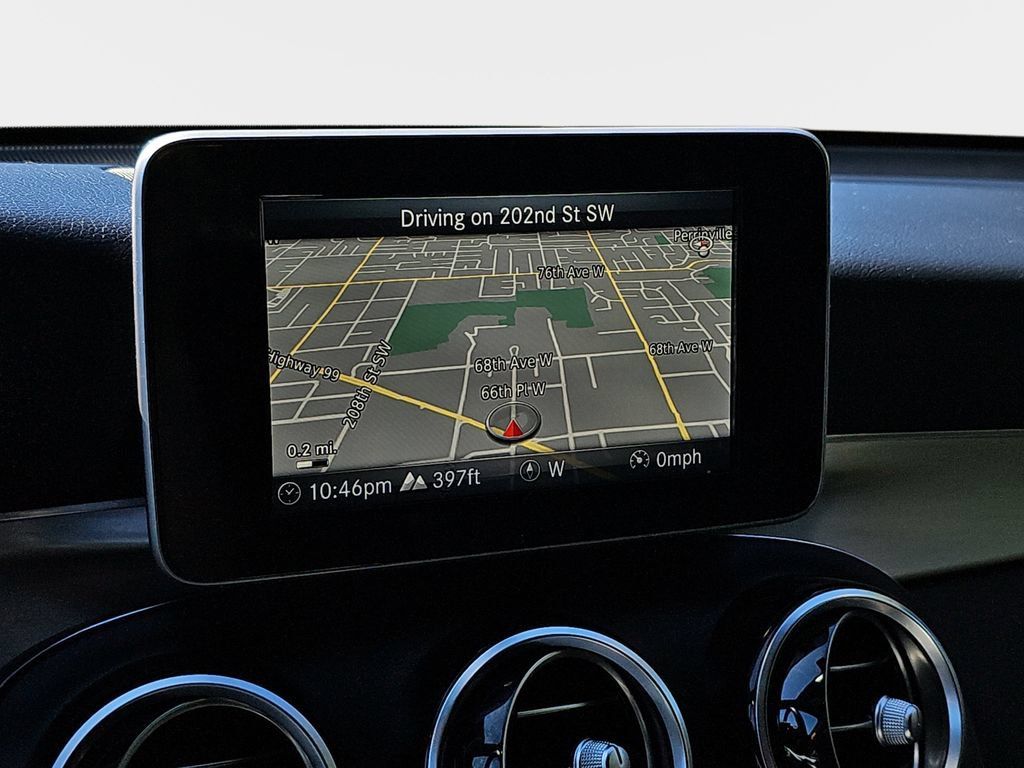 Used 2019 Mercedes-Benz GLC 300 4MATIC Coupe image 25