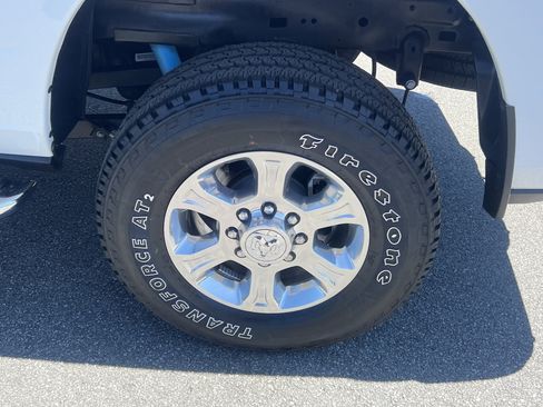 Used 2025 RAM 2500 Big Horn AWD/4WD image 26