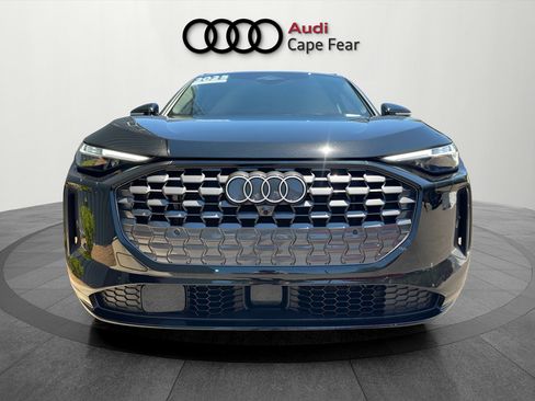 Certified 2025 Audi Q5 Premium Plus w/ Premium Plus AWD/4WD image 8