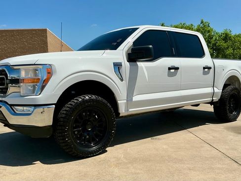 Used 2022 Ford F150 XLT w/ Equipment Group 301A Mid image 7