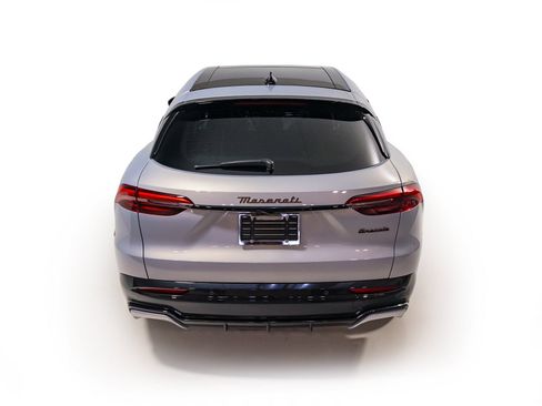 New 2025 Maserati Grecale Folgore image 6