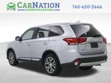 Used 2017 Mitsubishi Outlander SE image 2