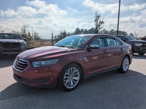 Used 2013 Ford Taurus Limited image 8