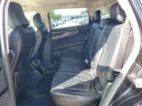 Certified 2022 Lincoln Nautilus FWD image 10