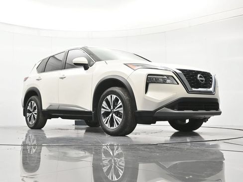 Certified 2023 Nissan Rogue SV AWD/4WD image 38