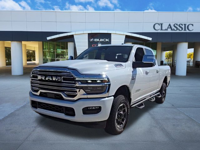 Used 2026 RAM 2500 Laramie AWD/4WD image 3